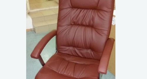 Обтяжка офисного кресла. Лесосибирск